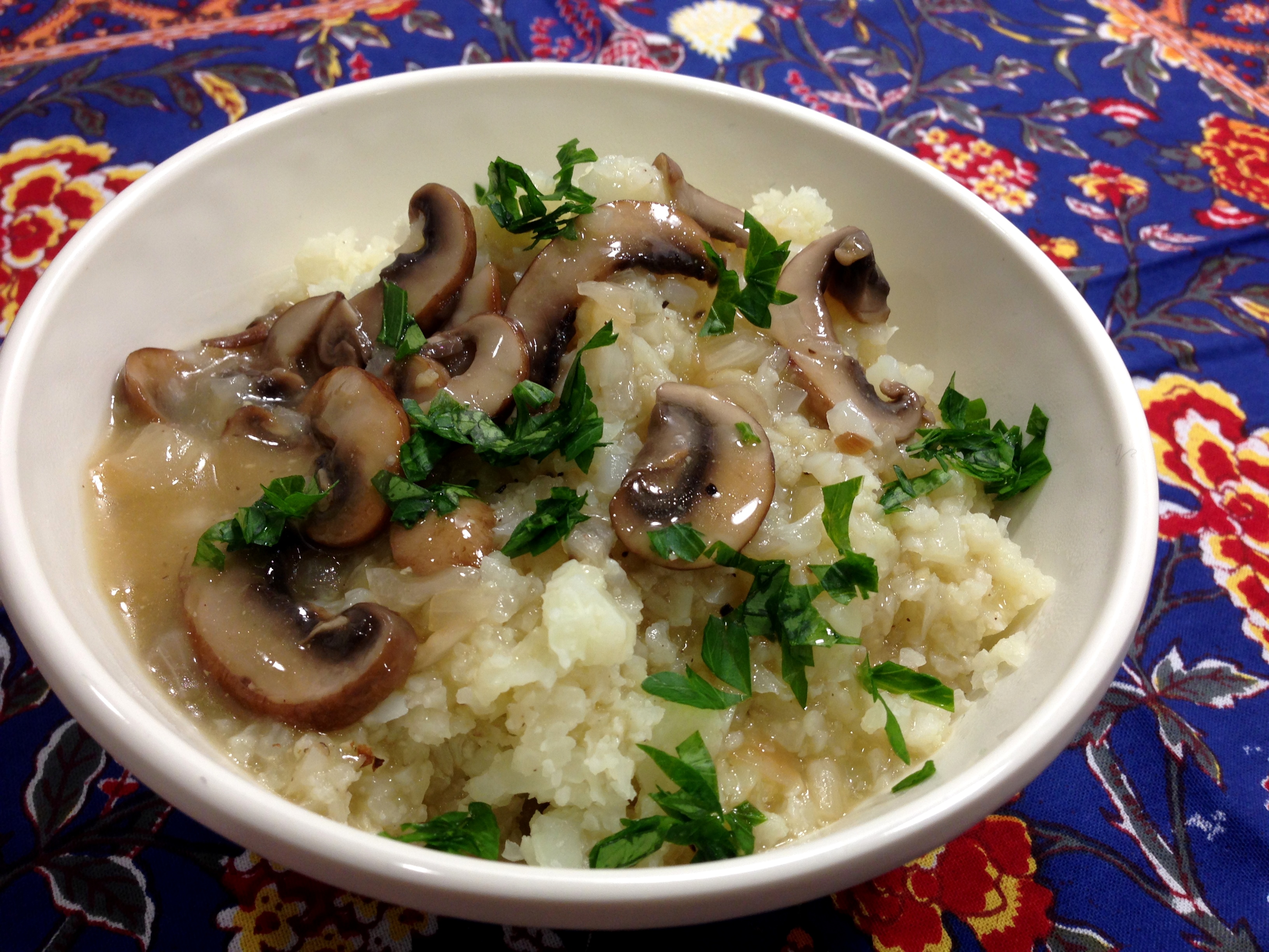 Mushroom Gravy over Cauliflower Rice